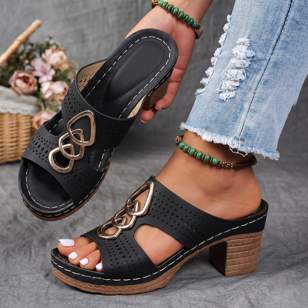 GRACE | CHIC AND COMFORTABLE ORTHOPEDIC SANDALS