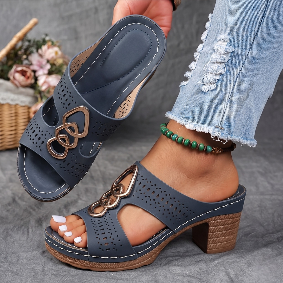 GRACE | CHIC AND COMFORTABLE ORTHOPEDIC SANDALS