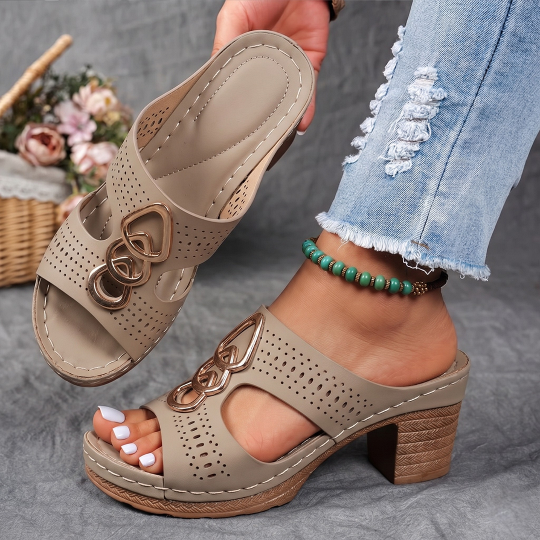 GRACE | CHIC AND COMFORTABLE ORTHOPEDIC SANDALS